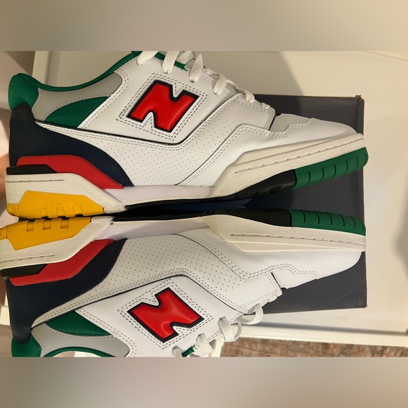 New Balance BB550CL1 size 13 sneakers white, red, blue, green, yellow with box - Picture 3 of 5